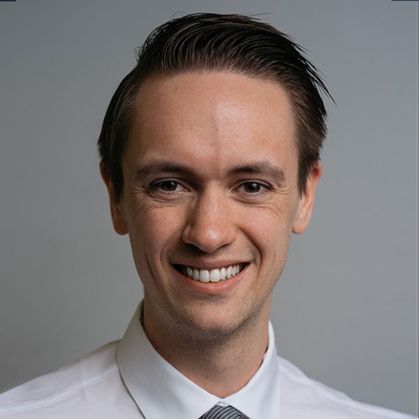 Dr. Alexander Boys